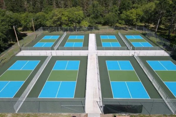 Làm sân pickleball tiêu chuẩn Gia Lai