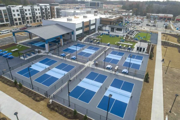 Sửa sân pickleball 7 lớp TOPSPORTS nền nhựa bị cứng đanh